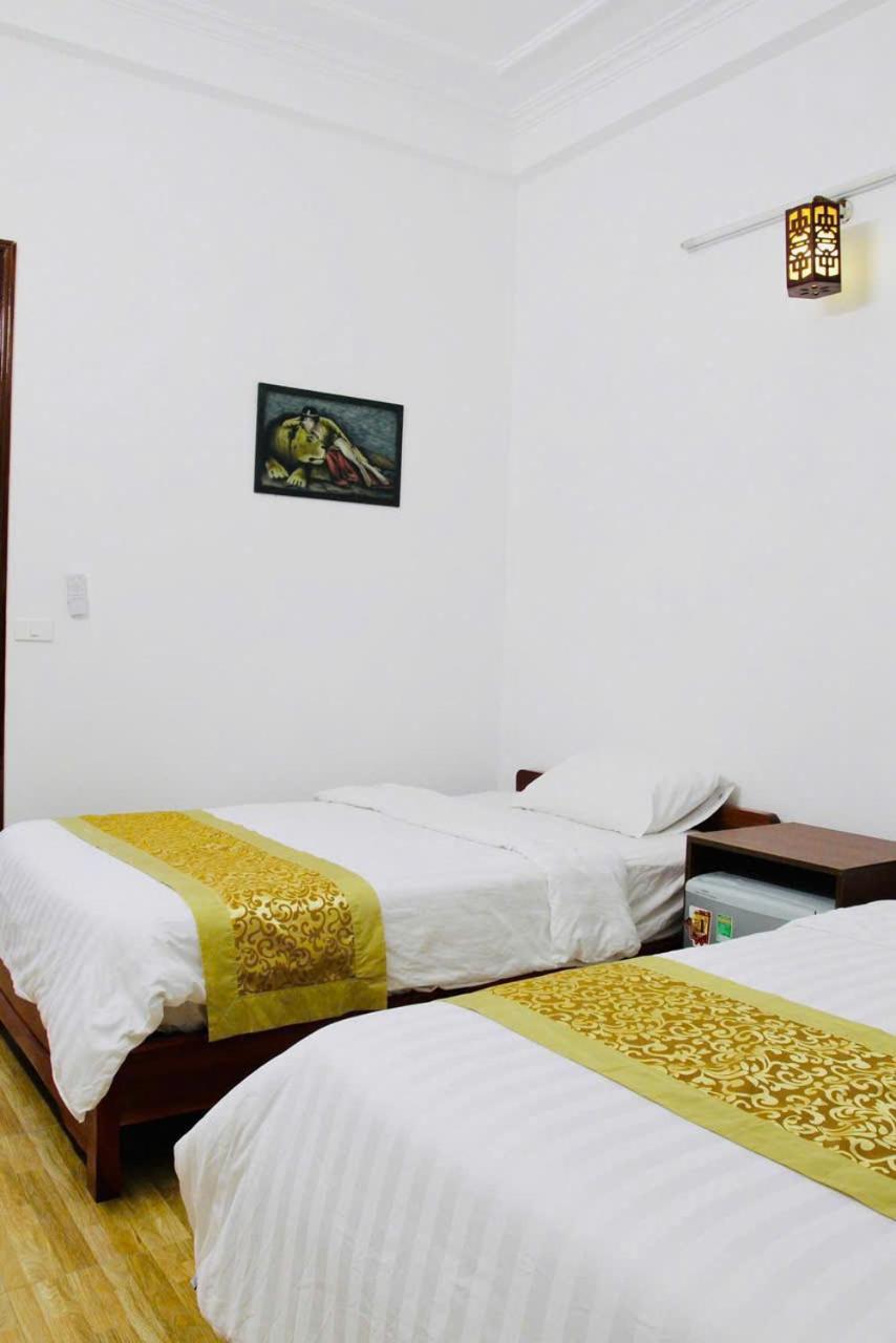 Agarwood Hostel Hanoi Buitenkant foto
